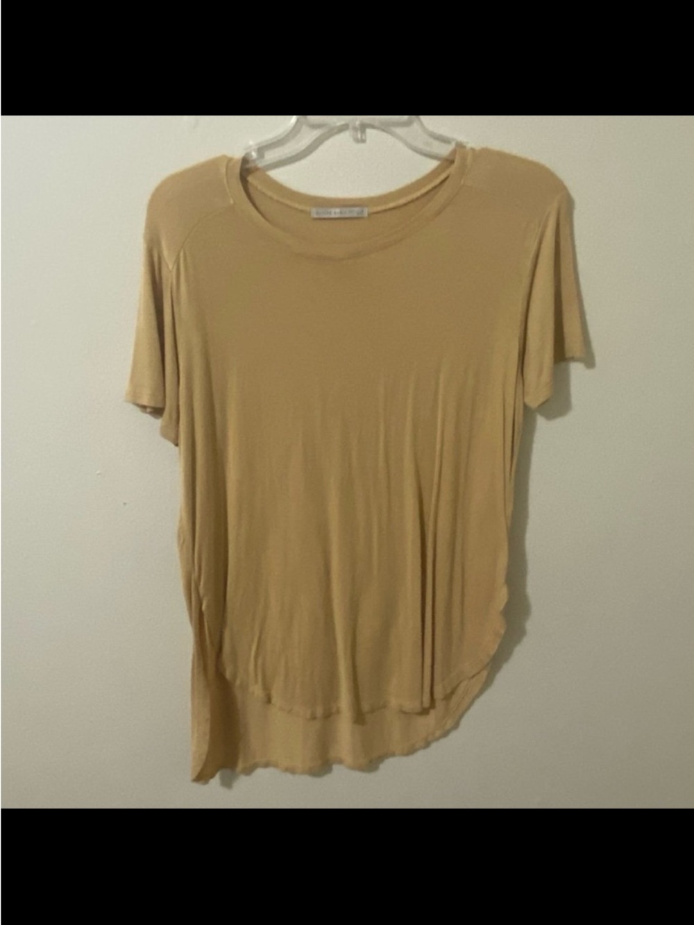 Active Basic Relaxed Short Sleeve Crewneck Top in Tan
